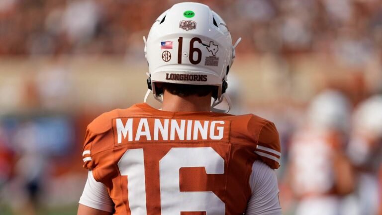 Arch Manning jersey